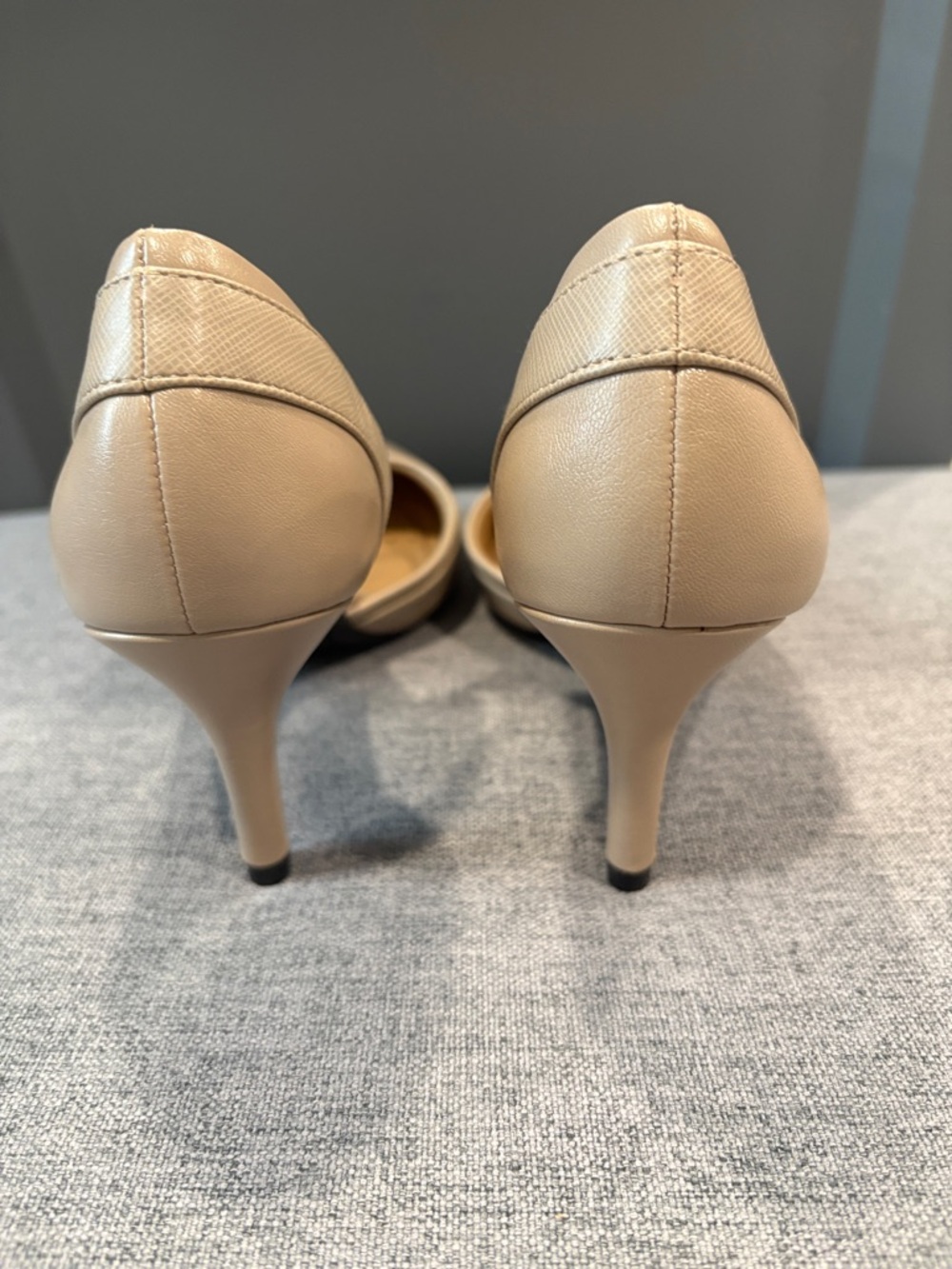 Abella True Comfort Nude Pointed  Toe Mid Heel Pumps - Picture 5 of 9